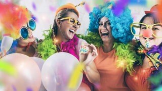 Fastnacht, Fasching, Karneval - Trash Party mit Kostüm