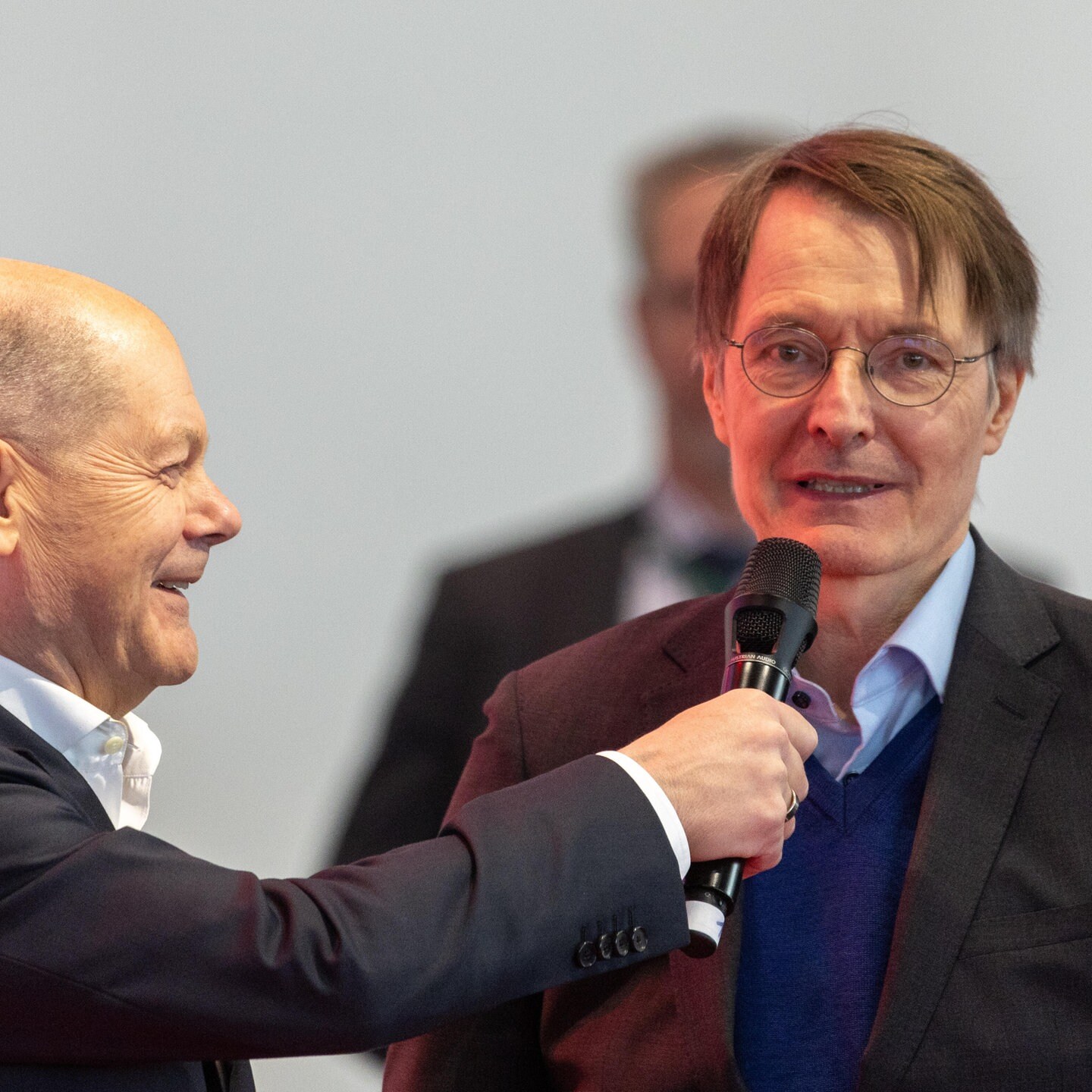 Lauterbach und Scholz im Abstimmungsdilemma episode artwork