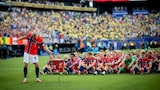 Der Norweger Erling Haaland gibt auf der jetzt versteigerten WM-Trommel den Takt zum rudern vor.