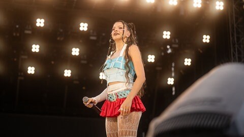 Nina Chuba beim Kessel Festival in Stuttgart
